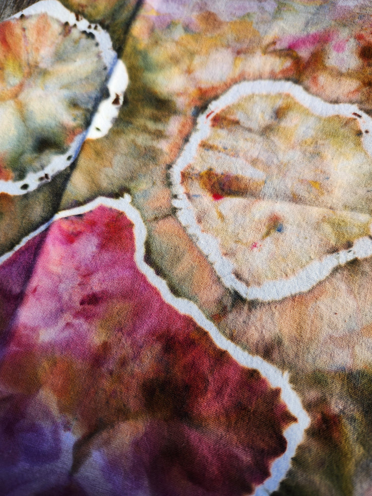 Tie -dye design